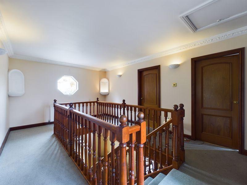 Gallery landing