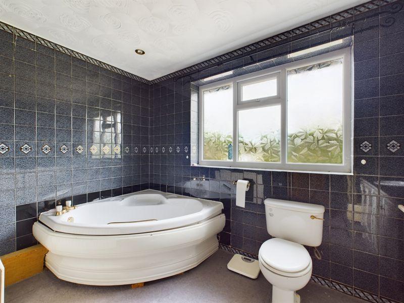 Family bathroom