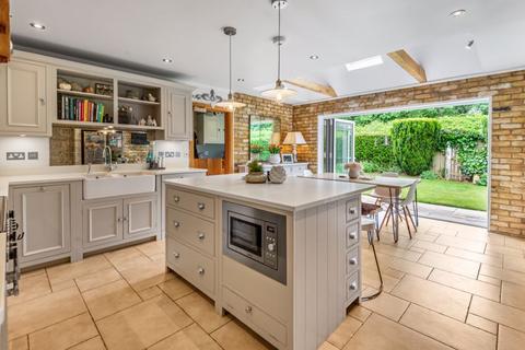 3 bedroom detached bungalow for sale, Dorking Road, Chilworth