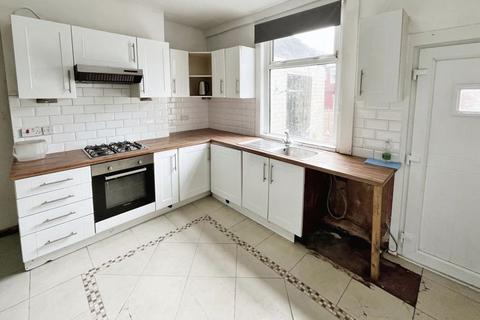 2 bedroom terraced house for sale, Thicketford Road, Tonge Moor