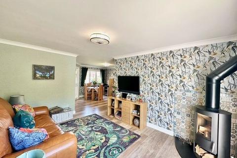 30 Burns Drive, Maybole, KA19 8FB