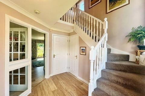 30 Burns Drive, Maybole, KA19 8FB