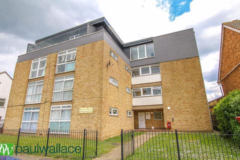 1 bedroom flat for sale, Flamstead End Road, West Cheshunt