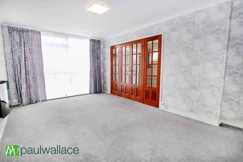 1 bedroom flat for sale, Flamstead End Road, West Cheshunt