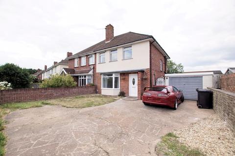 3 bedroom property for sale, Gregson Avenue, Gosport PO13