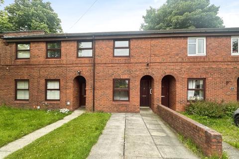 2 bedroom flat for sale, Parsonage Close, Bury