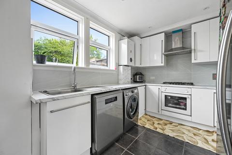 2 bedroom terraced house for sale, Headstone Lane, Harrow