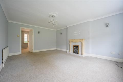 7 Adamson Close, Cannock, WS11 1TJ