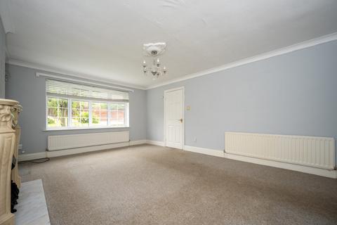7 Adamson Close, Cannock, WS11 1TJ