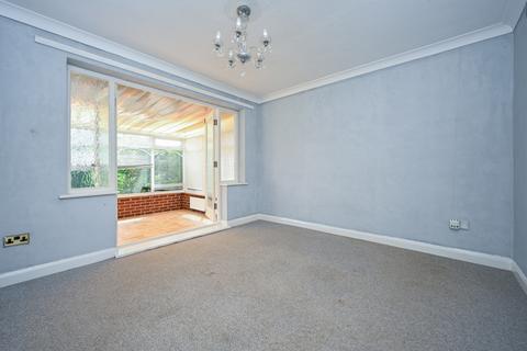 7 Adamson Close, Cannock, WS11 1TJ