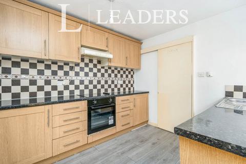 2 bedroom flat to rent, Forton Road