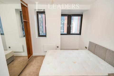 2 bedroom apartment to rent, One The Brayford, Lincoln