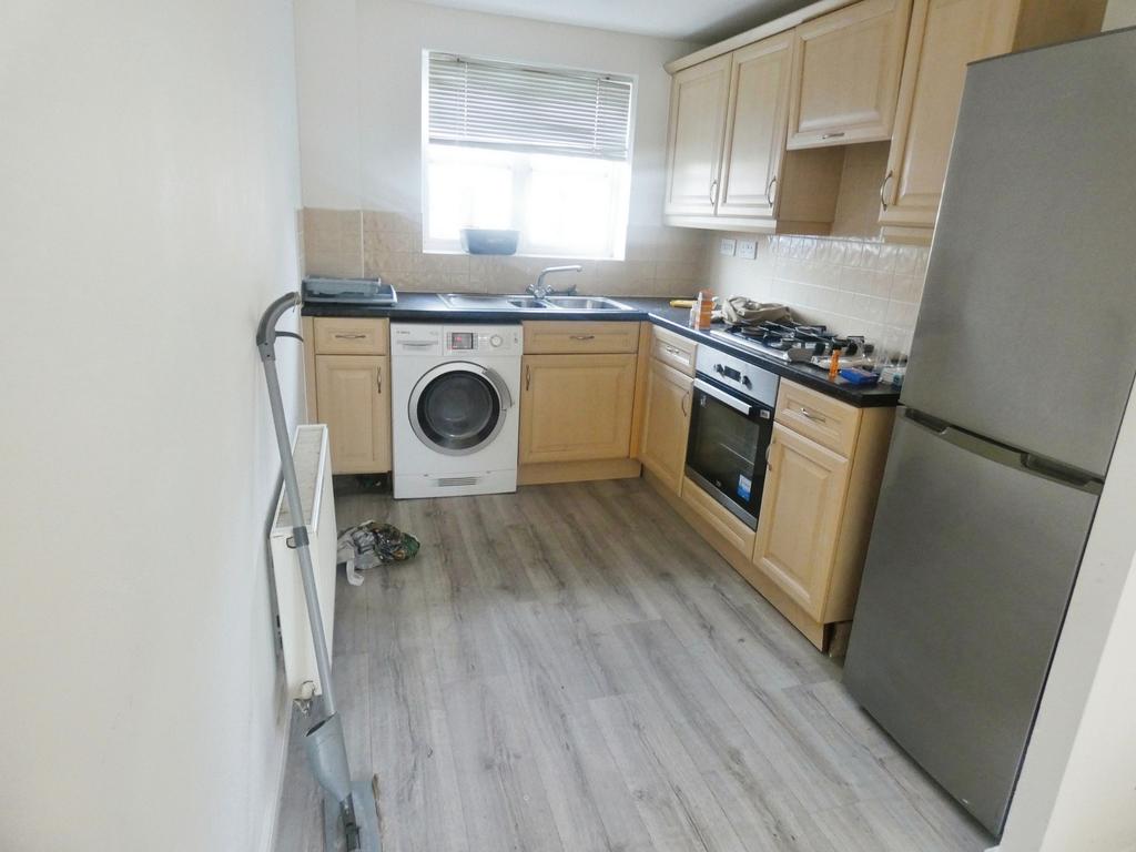 Ruby Way, Berry Hill Park, Mansfield 2 bed apartment to rent £725 pcm