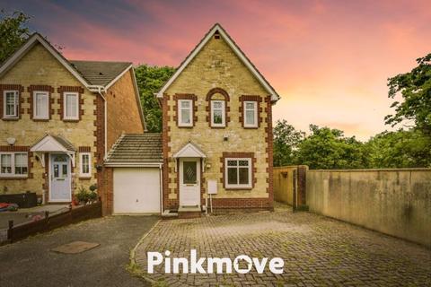 3 bedroom detached house for sale, Castell Coch Drive, Newport - REF# 00023565