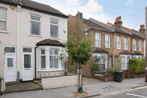 2 bedroom end of terrace house for sale, Lebanon Road, East Croydon