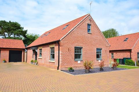 4 bedroom detached house for sale, Beck Close, Mundesley