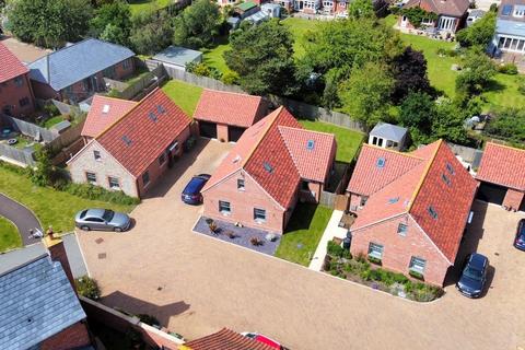 4 bedroom detached house for sale, Beck Close, Mundesley