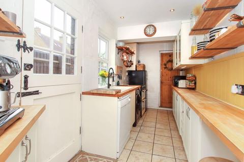 2 bedroom end of terrace house for sale, Tring