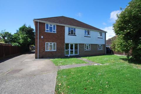 2 bedroom apartment for sale, Hunters Road, Chessington