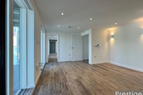 1 bedroom apartment to rent, Brent Street, London NW4