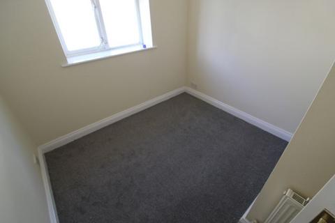 2 bedroom apartment to rent, Southcote Road, Bournemouth