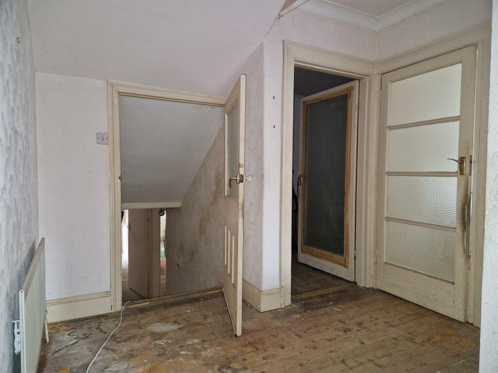 41261 33121733 img 06 0000