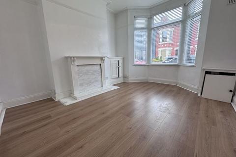 3 bedroom terraced house to rent, Gloucester Road, Bootle