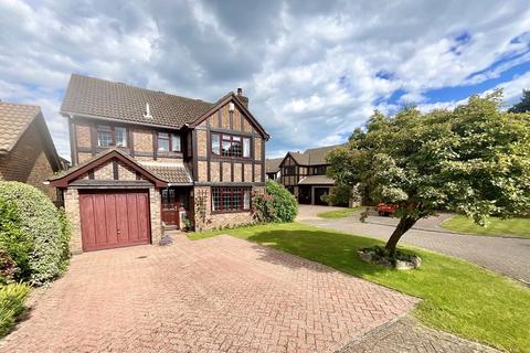 4 bedroom detached house for sale, Marwell Close, Littledown, Bournemouth