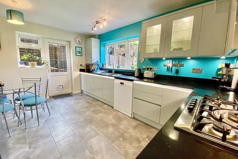 4 bedroom detached house for sale, Marwell Close, Littledown, Bournemouth