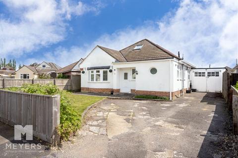 3 bedroom detached house for sale, Meadow Close, Ringwood, BH24