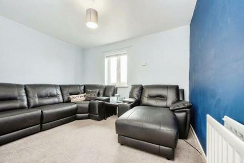 2 bedroom apartment for sale, Beauvais Avenue, Bedford MK42