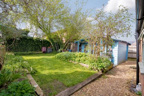 2 bedroom terraced house for sale, Main Street, Buckingham MK18