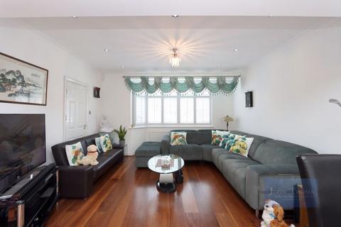 5 bedroom semi-detached house for sale, Chigwell Park Drive, Chigwell IG7