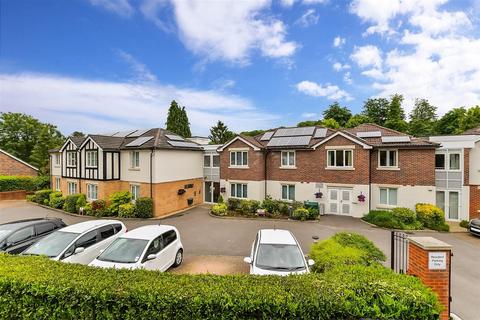 1 bedroom flat for sale, Stafford Road, Caterham, Surrey