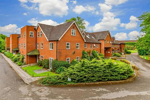 2 bedroom flat for sale, Chapel Road, Hothfield, Ashford, Kent