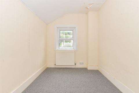 57 Clarendon Place, Dover, CT17 9QB