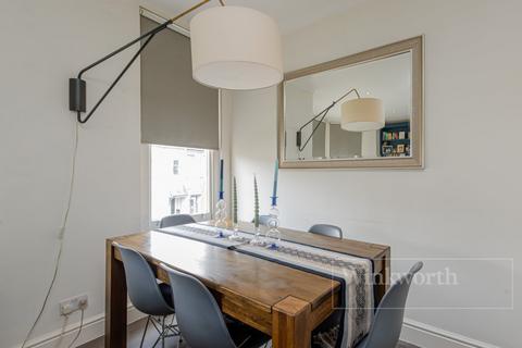 43a Bathurst Gardens, London, NW10 5JH