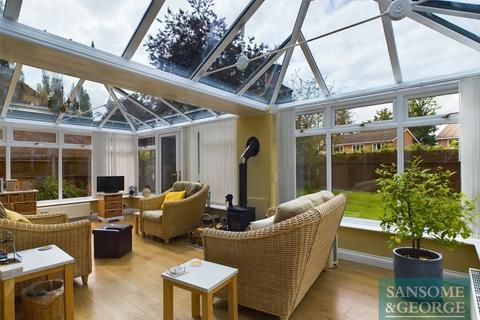 9 Beaurepaire Close, Bramley, Tadley, RG26 5DT