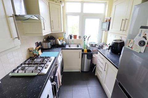 3 bedroom terraced house for sale, Devon Road, St Annes, Luton, Bedfordshire, LU2 0RH