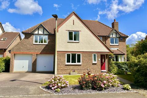 5 bedroom detached house for sale, Lacock Abbey, Bedford MK41