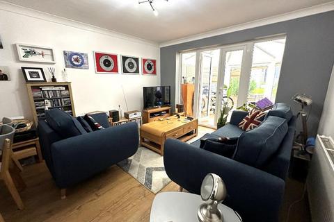 5 Farmbrook, Luton, LU2 7SQ