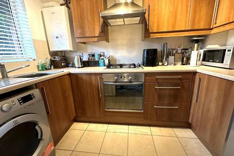 5 Farmbrook, Luton, LU2 7SQ