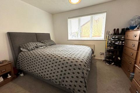 5 Farmbrook, Luton, LU2 7SQ