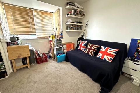 5 Farmbrook, Luton, LU2 7SQ