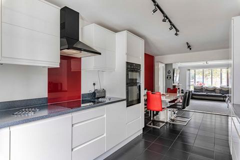 4 Pendennis Road, Orpington, BR6 9BL