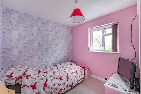 4 Pendennis Road, Orpington, BR6 9BL