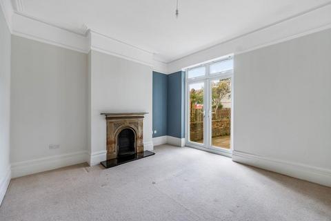 4 bedroom terraced house for sale, Campbell Road, Hanwell, London, W7 3EB