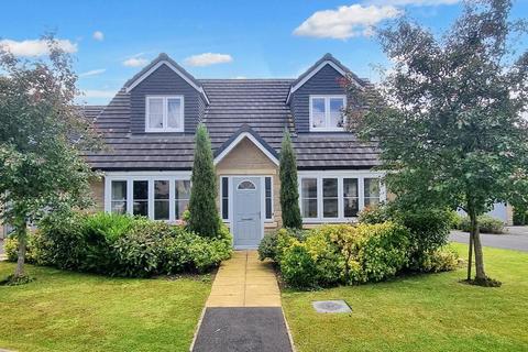 4 bedroom detached house for sale, Sundrop Close, Clitheroe, BB7 1FH