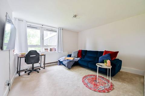 2 bedroom flat to rent, Avondale Square, South Bermondsey, London, SE1