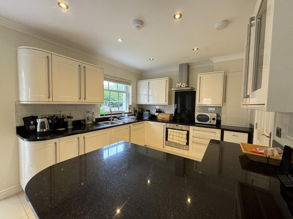 Open Plan Kitchen and Dining Area